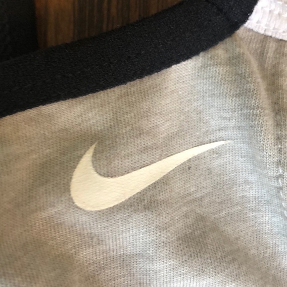 Nike Dri Fit x/small tank top with built in bra - Picture 3 of 6